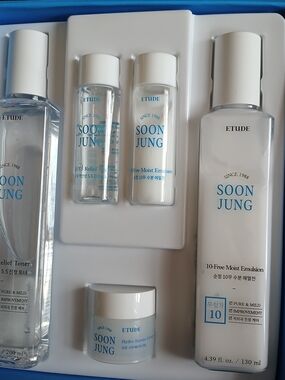 SoonJung 10-Free Moist Emulsion & Skincare Set - White